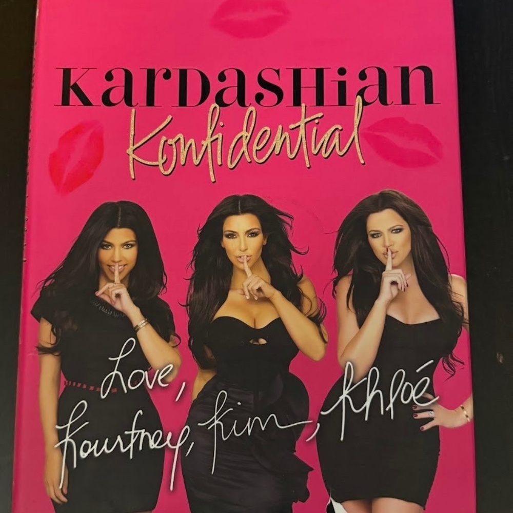 Kardashian Konfidential First Edition 2010 – Hardcover – Collectible Celebrity